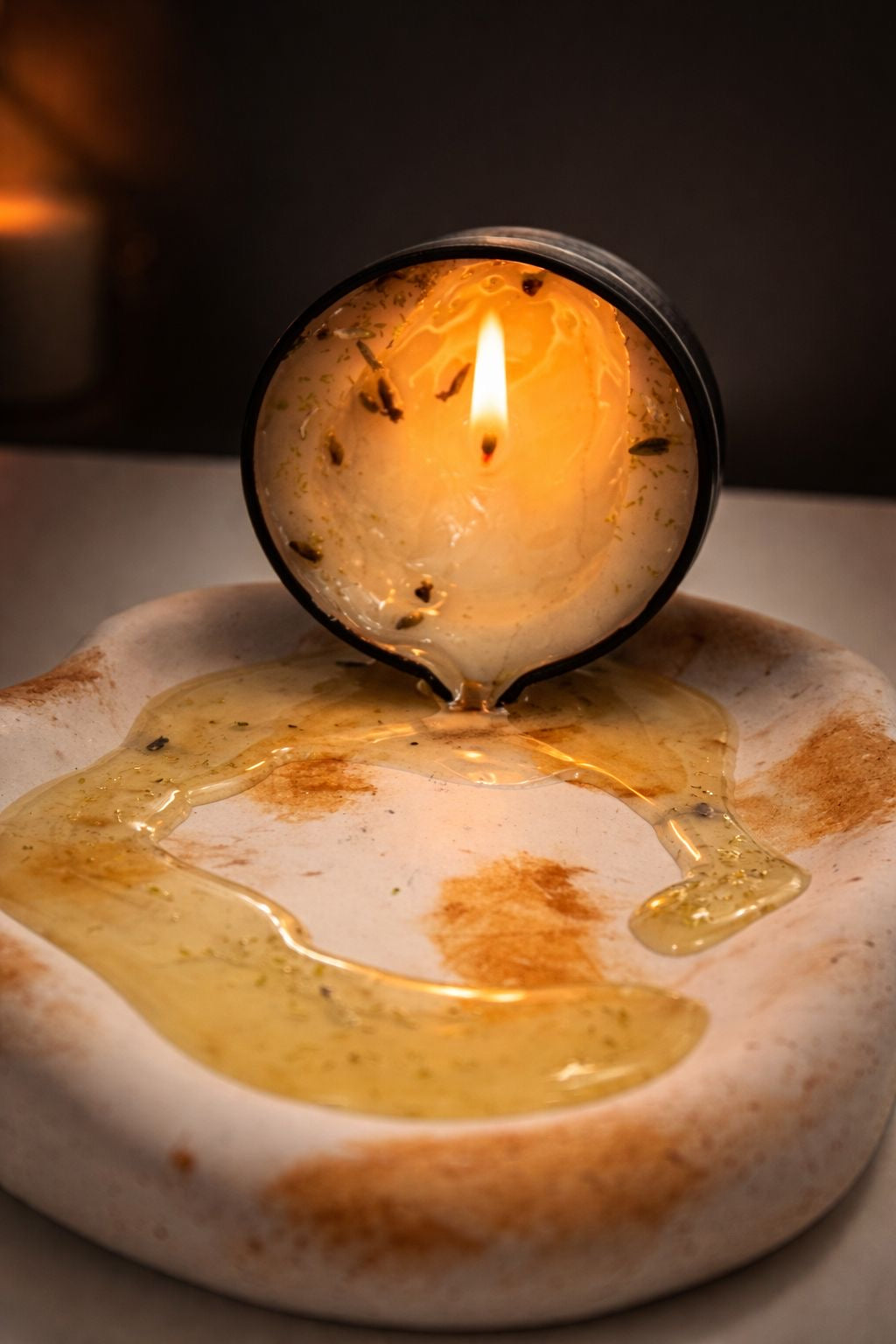 Lavomile Ritual Massage Candle